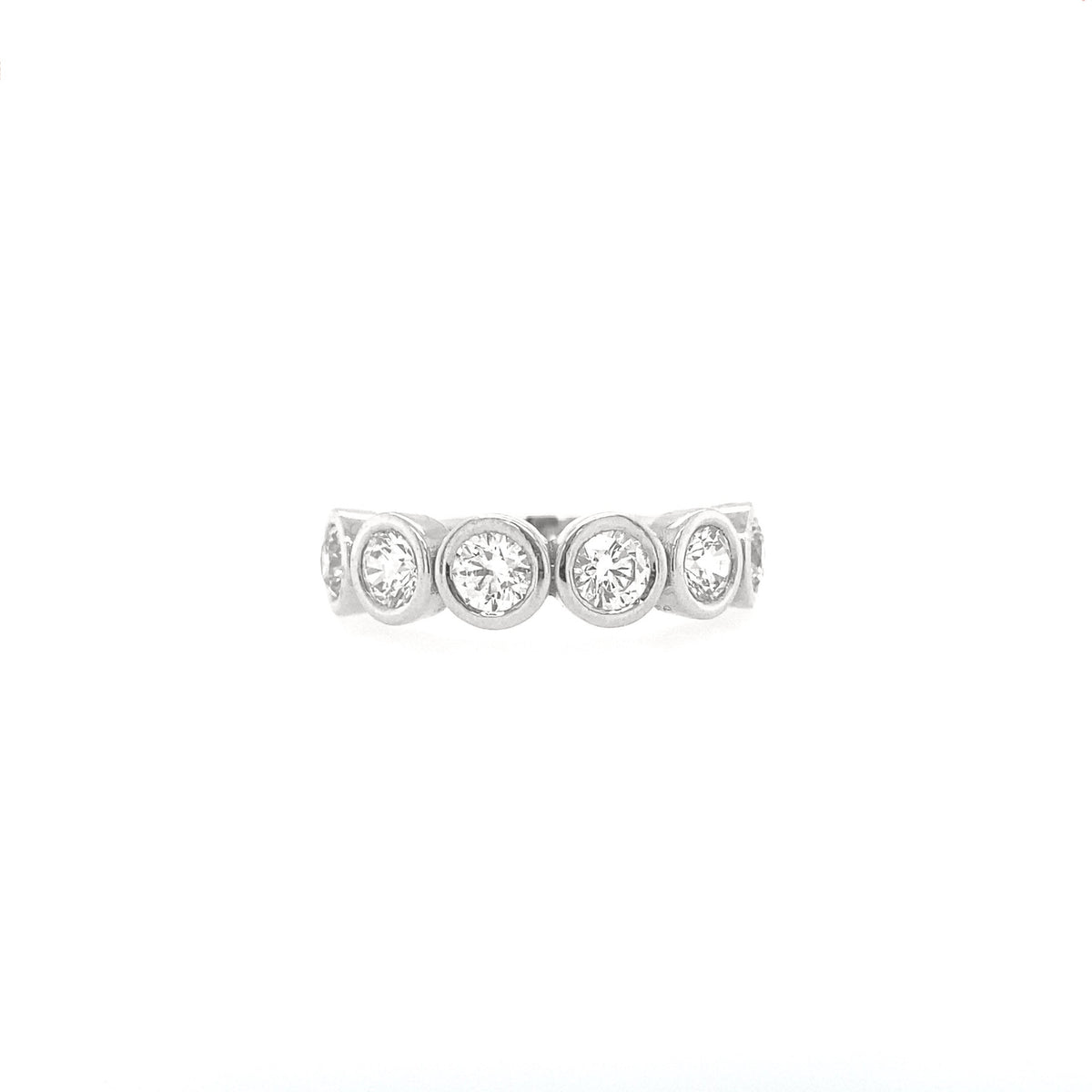 14ct White Gold Lab-Grown Diamond Bezel Ring